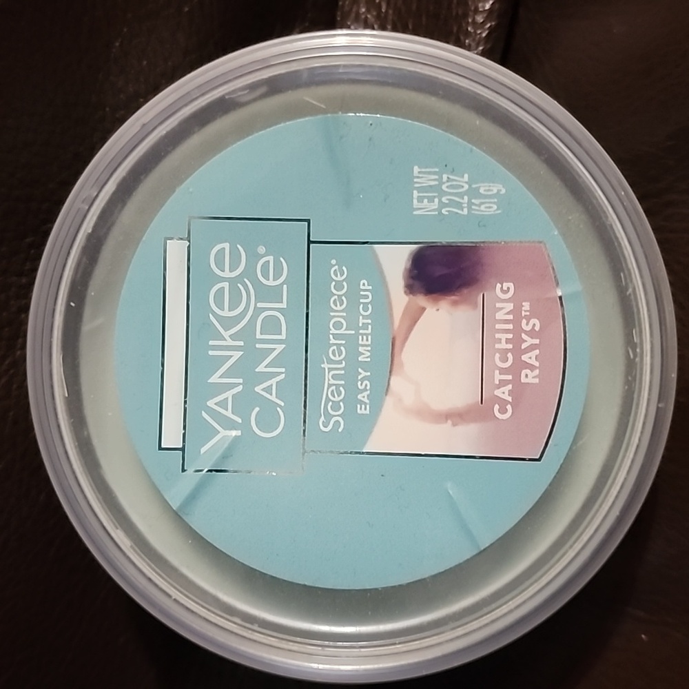 Yankee Candle easy meltcup - “catching rays”